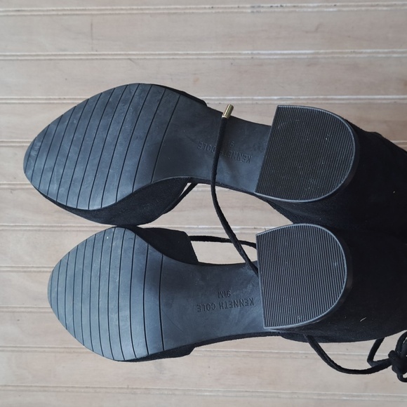 Kenneth Cole New York Tonniane Black Suede Wrap Around Ankle Lace Up Block Heel - Picture 7 of 12